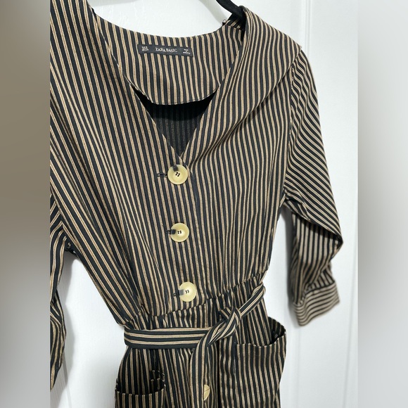 Brown, Tan and White Zara Jumpsuit Size 4. Never worn - Picture 2 of 4